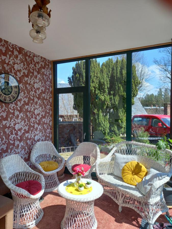 Familienfreundliche Ferienwohnung Erzgebirge Schneeberg  Exterior foto
